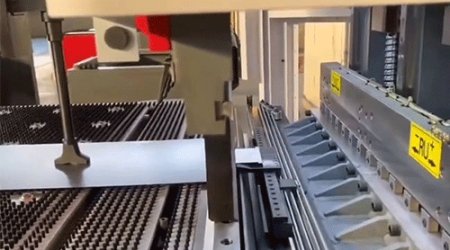 Which sheet metal parts are suitable for flexible bending centers?